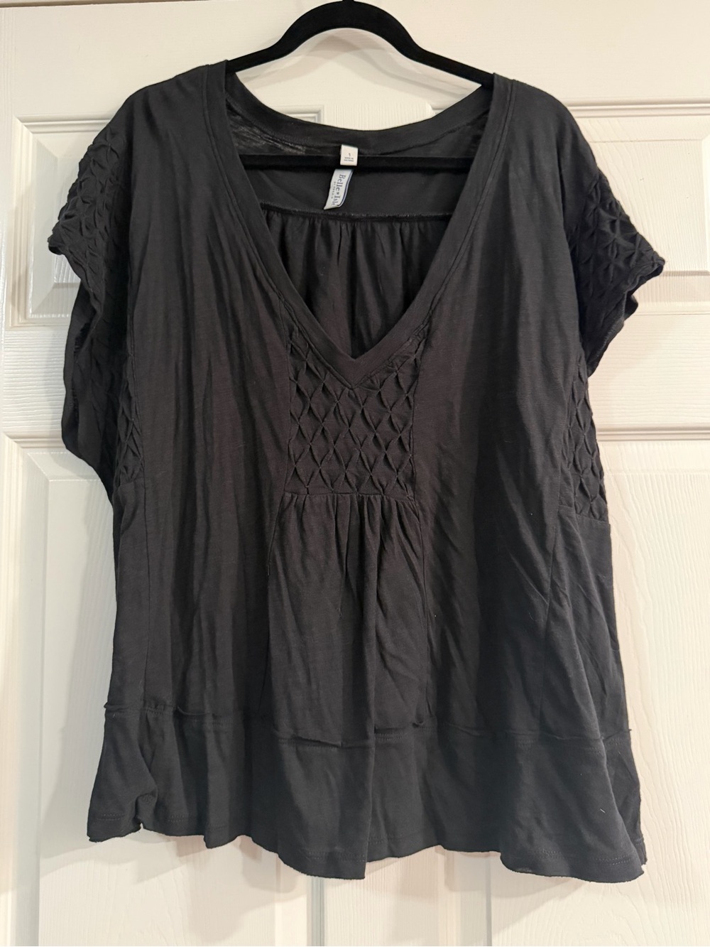 Black Short Sleeve Sleeve Top - Belle Isle by Torrid